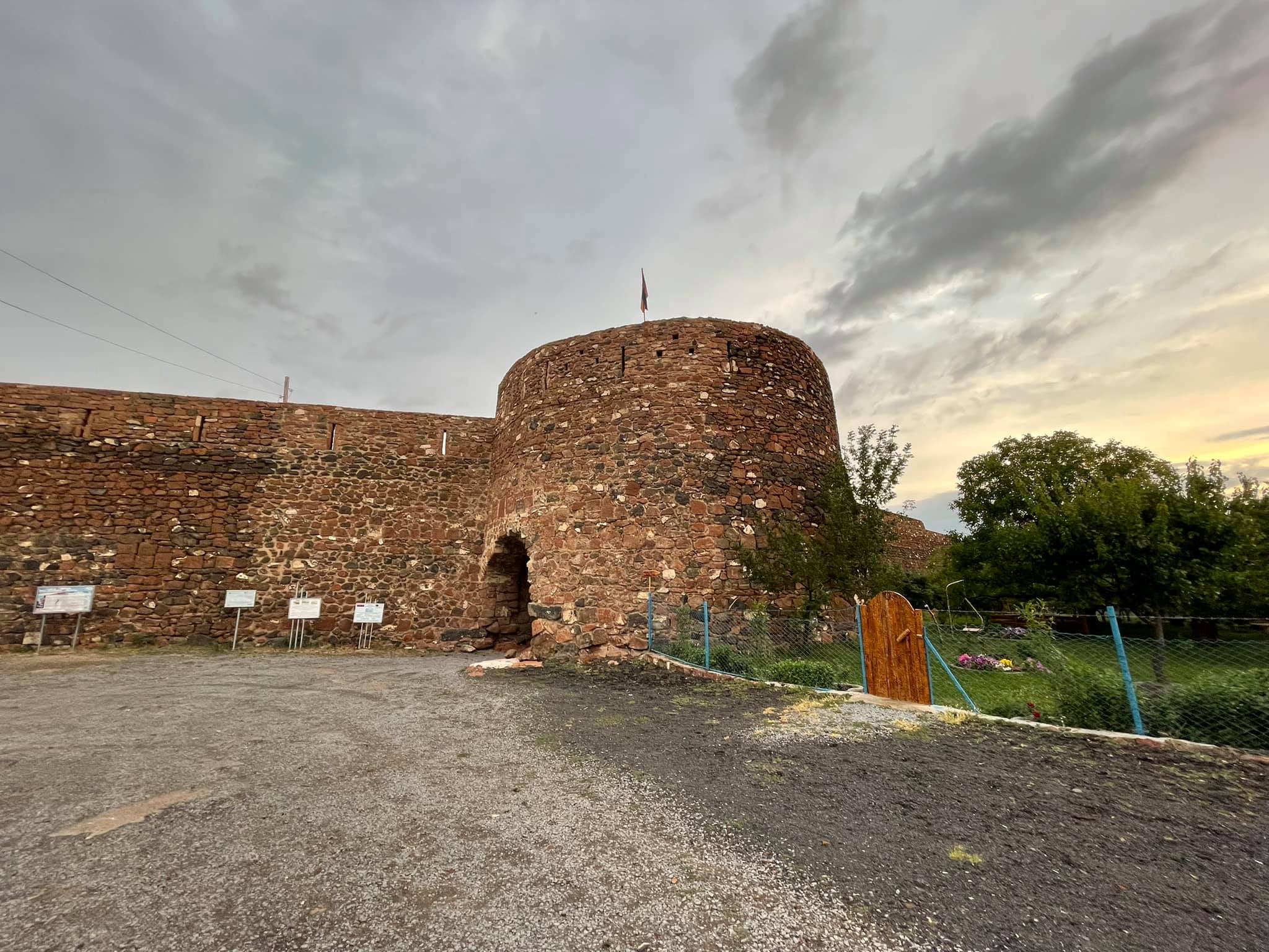 Dashtadem Castle (14)