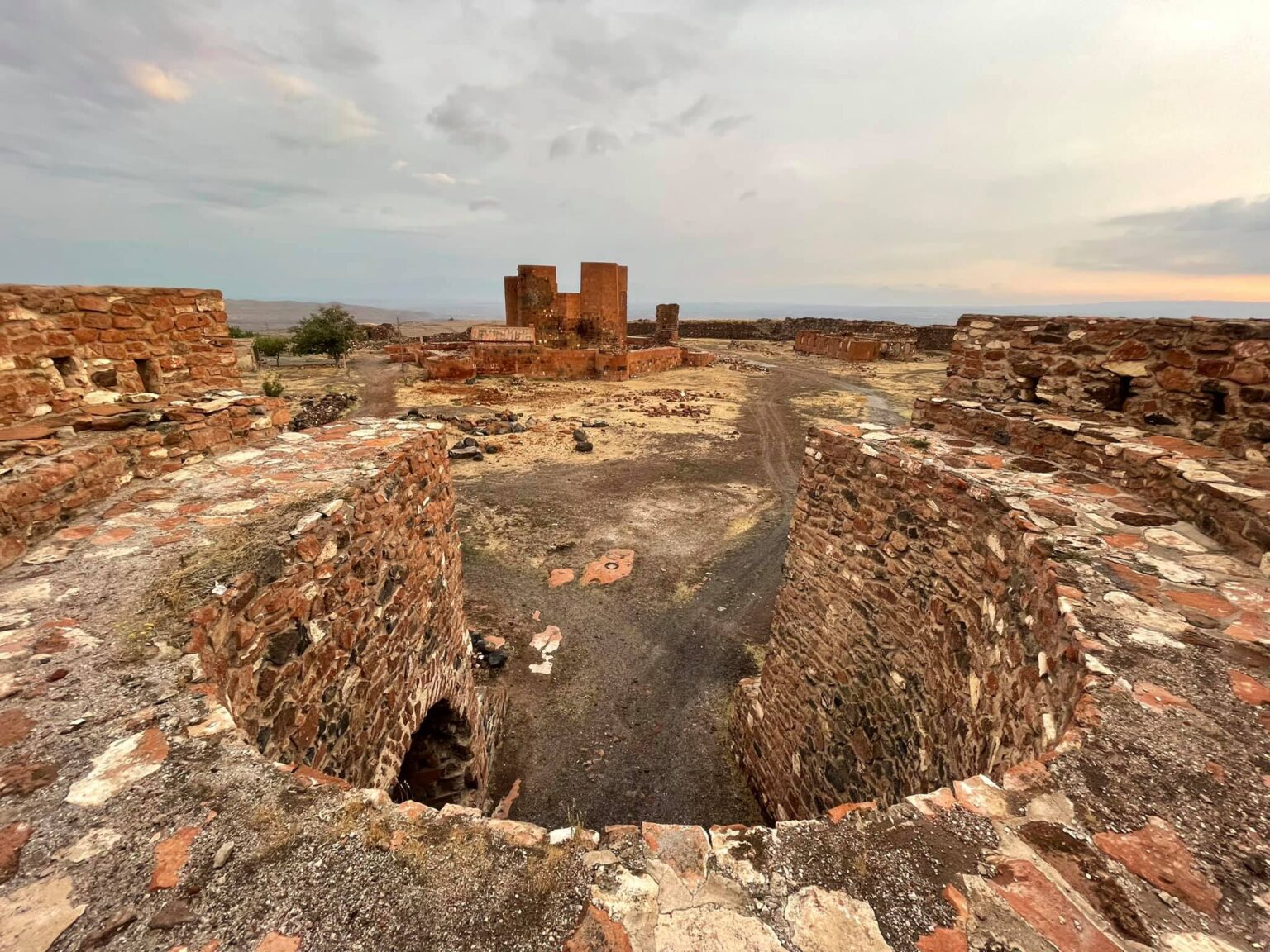 Dashtadem Castle (6)